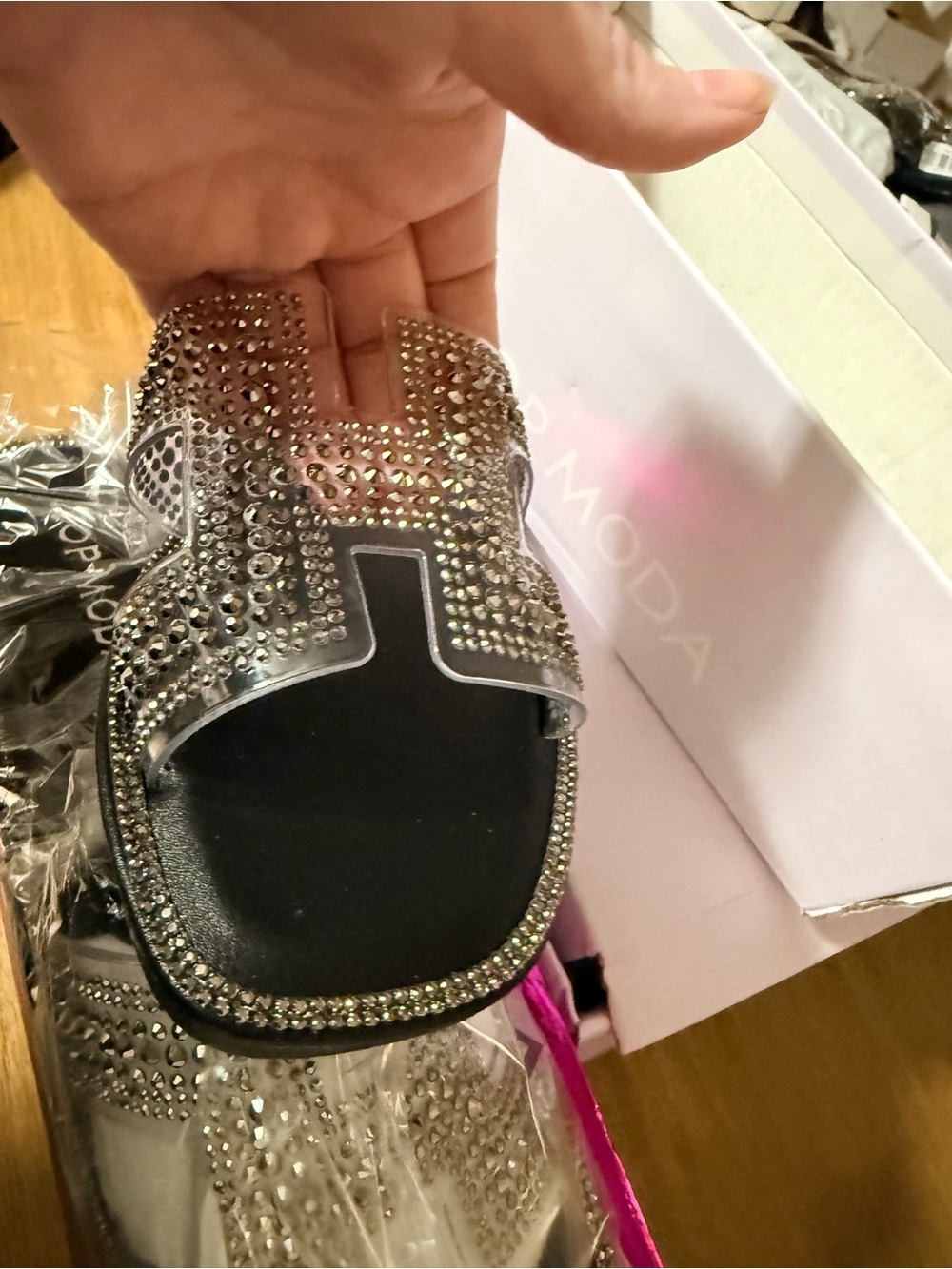 TOP MODA NIB Rhinestone Slides - Picture 2 of 5